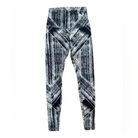 lululemon athletica Pants - Lululemon Wunder Under Roll Down Black White Brush Size 4